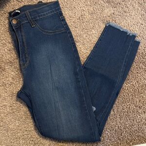 Fashion Nova Ankle Jeans